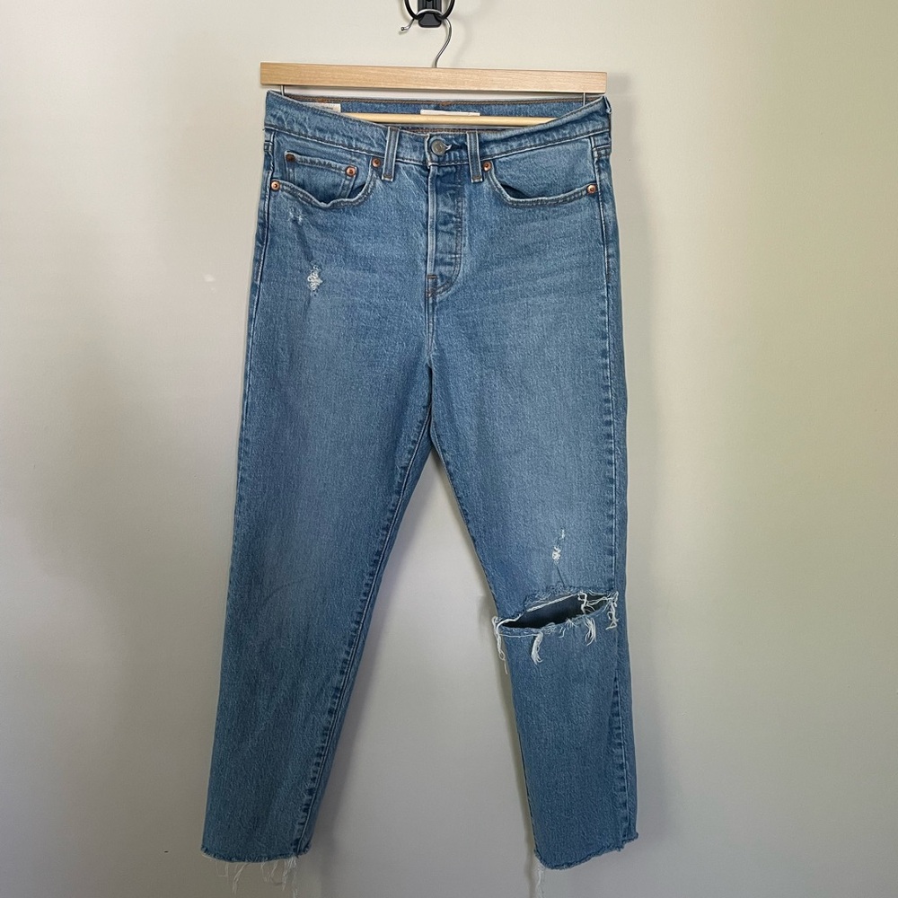 Levi’s Wedgie Jeans
